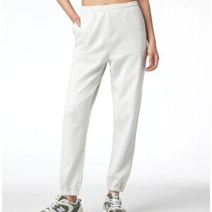 VUORI Boyfriend DreamKnit™ Sweatpant - Salt Heather - Size M